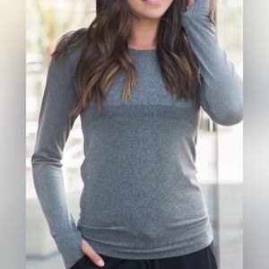 ZYIA Gray Long Sleeve Tee NWOT